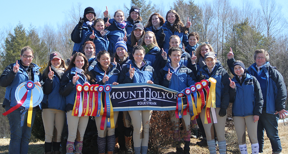 Riding Finishes Strong at Regional Championships