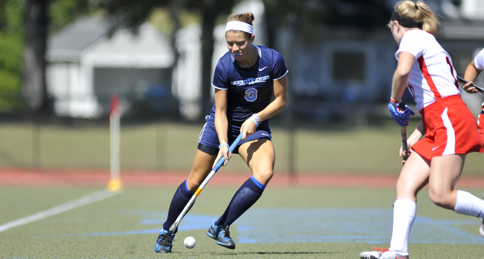 Field Hockey Falls to #9 Wellesley, 2-1 in Double Overtime