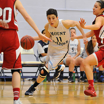Basketball Tripped Up in NEWMAC Play at Babson