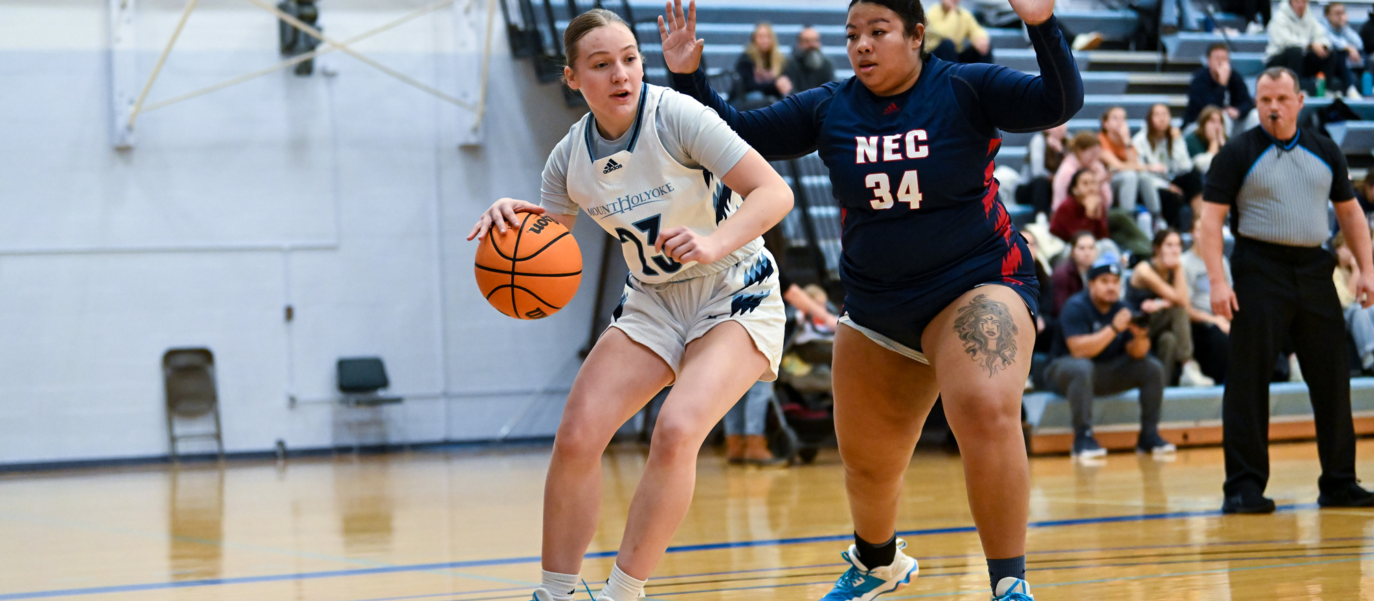 Hannah Goen led Mount Holyoke with 12 points and five assists at Wentworth Institute on Jan. 11, 2024. (RJB Sports file photo)