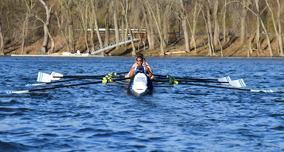 Rowing Posts Strong Effort at New England Championships