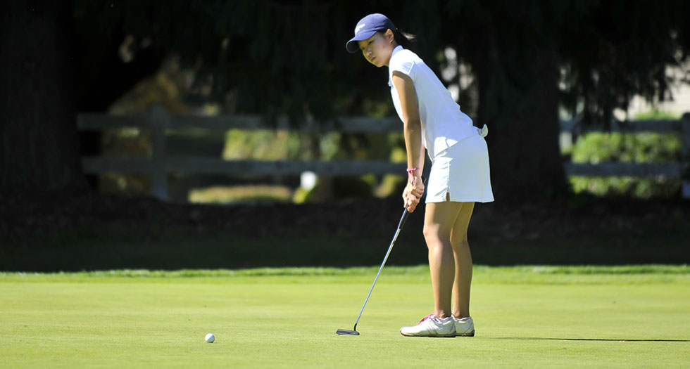Golf Finishes 8th at Williams Fall Classic