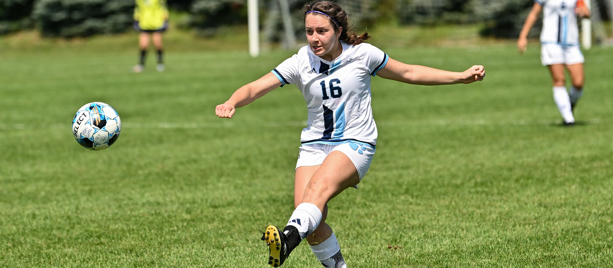 Dana Chateauneuf and Mount Holyoke fell 4-0 to Rhode Island College on Sept. 18, 2023. (RJB Sports file photo)