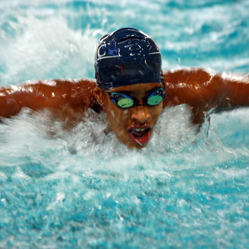 Swimming and Diving Kicks Off 2012-13 Slate at Betty Spears Relays