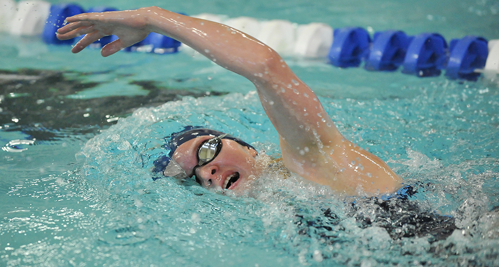 Swimming & Diving Powers Past Nor'Easters, 146-111