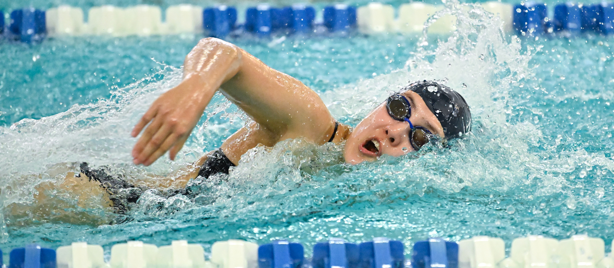 Kamlyn Yosick won the 50-yard freestyle and the 200 freestyle relay in Mount Holyoke's Senior Day meet against Smith College on Feb. 10, 2024. (RJB Sports file photo)