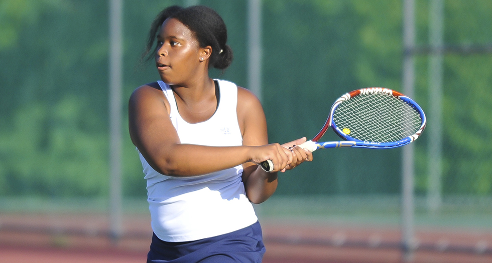 Tennis Improves to 3-0; Defeats Simmons, 7-2