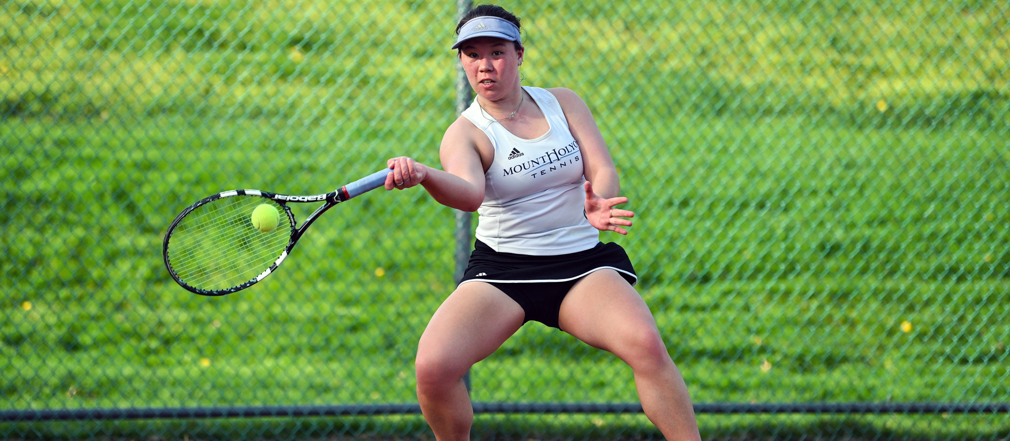 Annika Chai teamed with Jaskirat Kaur to win at No. 1 doubles in Mount Holyoke's 7-0 loss to Holy Cross on Sept. 26, 2023. (RJB Sports file photo)