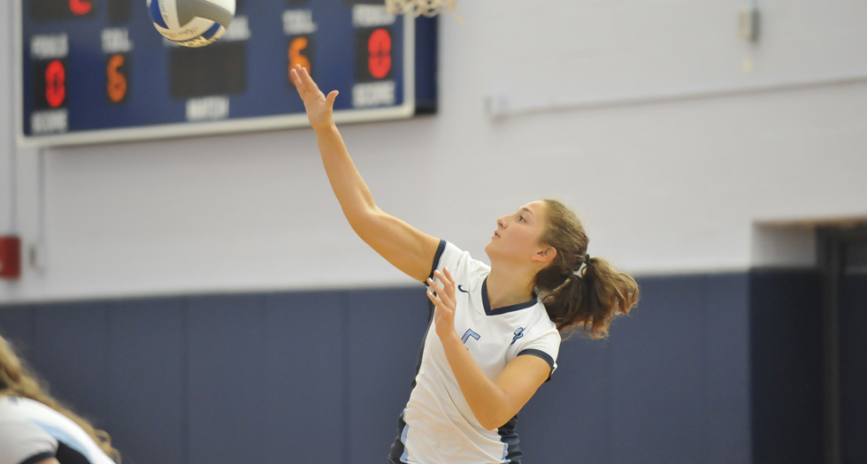 Volleyball Falls at Wellesley