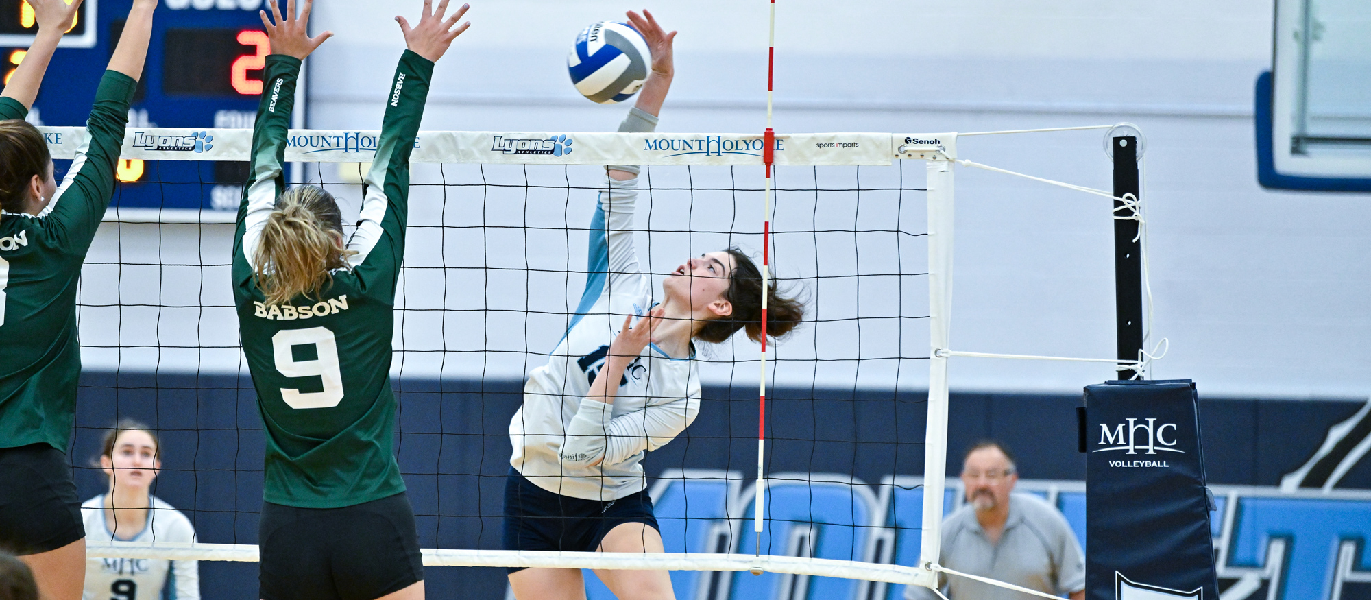 Madeline Barton led Mount Holyoke with six kills in a 3-0 loss at Wellesley on Nov. 4, 2023. (RJB Sports file photo)