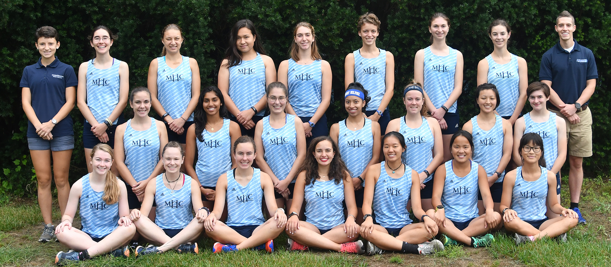 Photo of the 2018 Lyons Cross Country Team