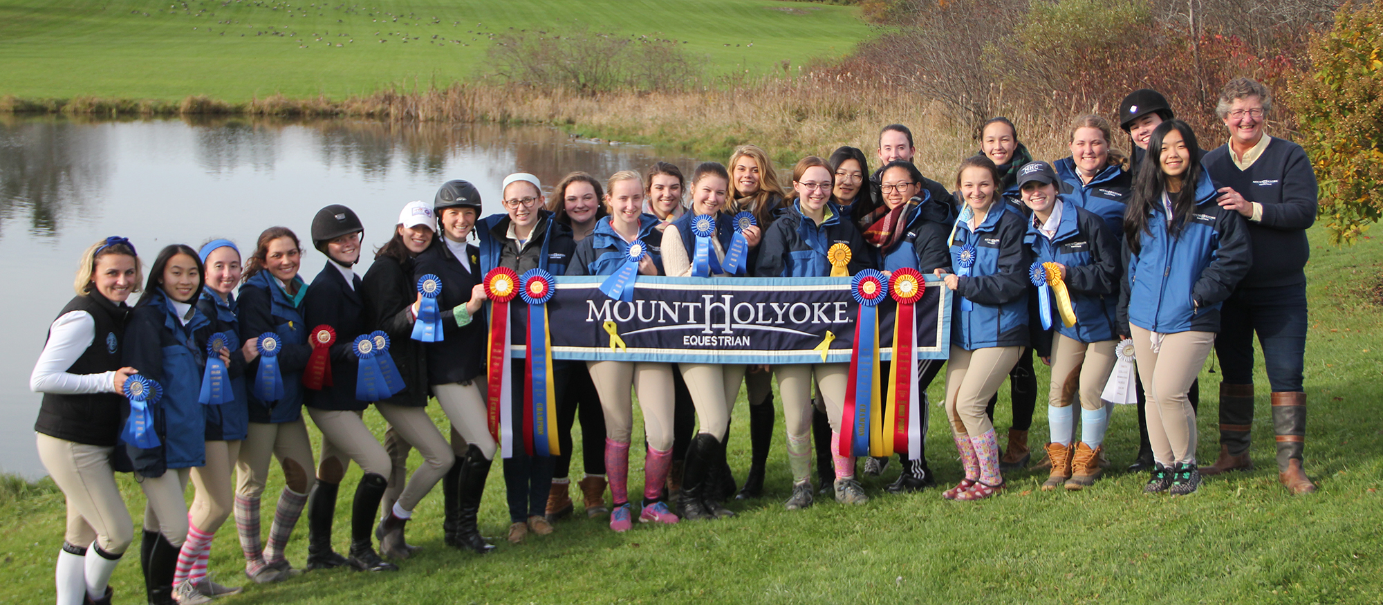 Photo of the Lyons riding team following a victory at the Smith College Show on November 4, 2017