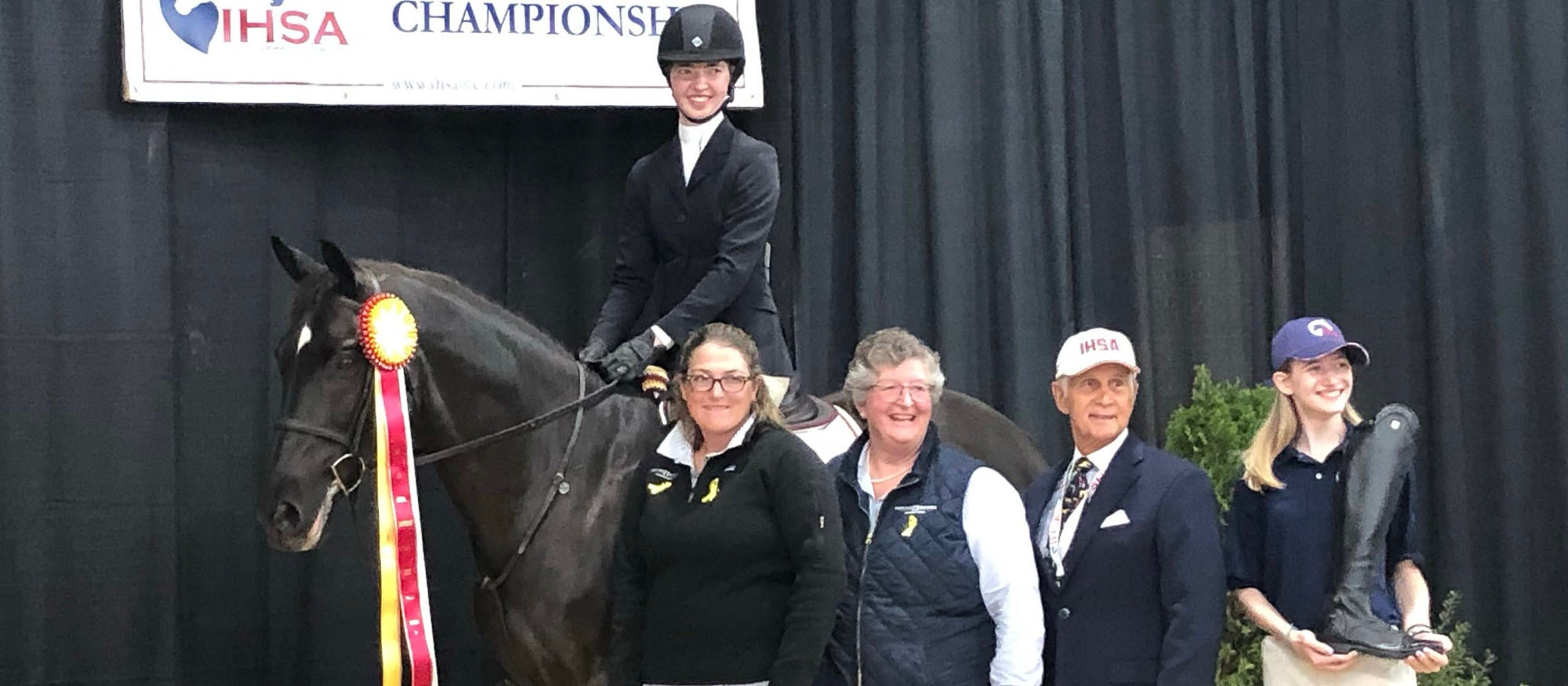 Mirarchi Leads Riding to Fifth Overall After Day One of IHSA National Championships