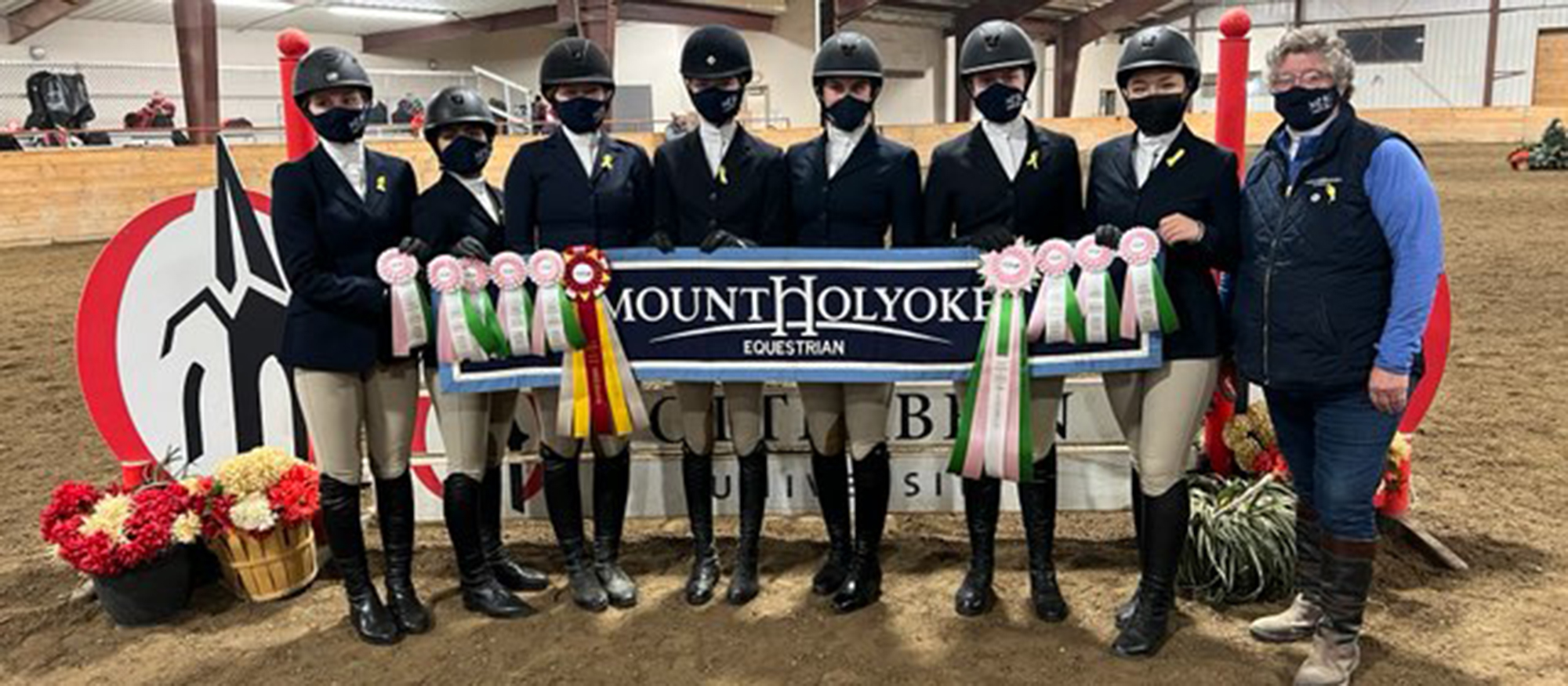 Riding Finishes Fourth at Holiday Tournament of Champions; Hearn Named Reserve High Medal Champion