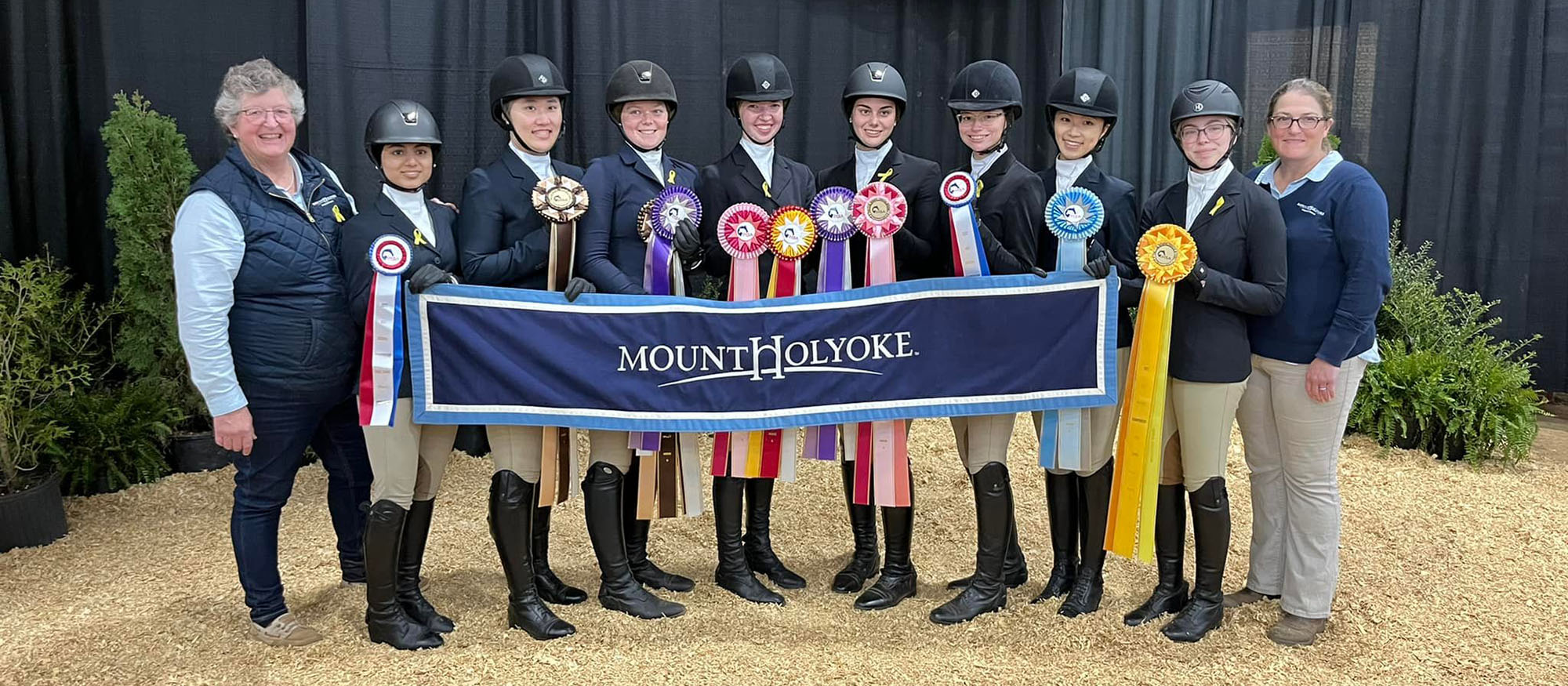 Riding Finishes 11th at IHSA National Championships