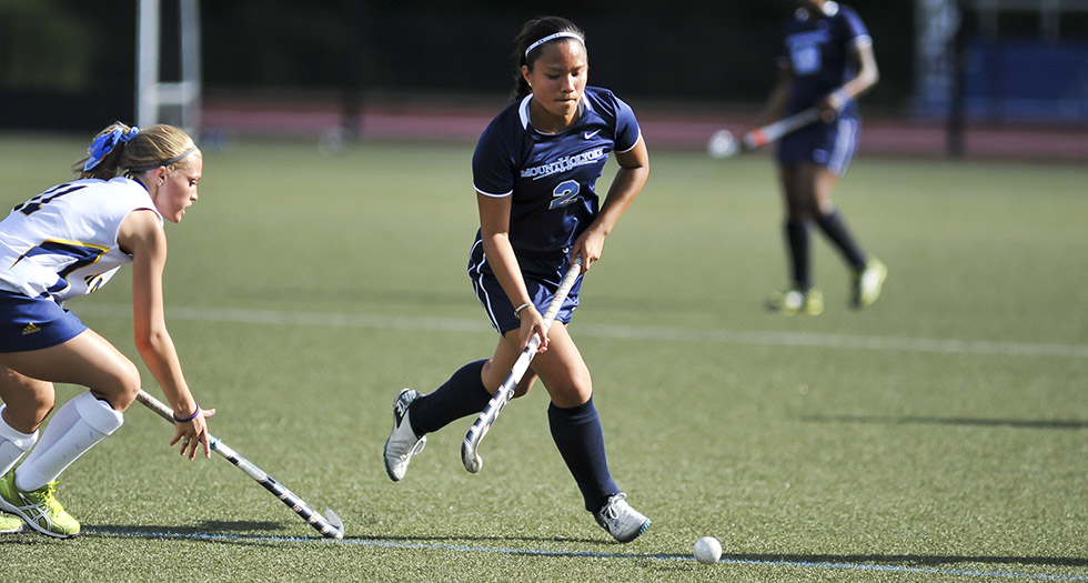 #13 Field Hockey Defeats Husson; Advances to NCAA Second Round