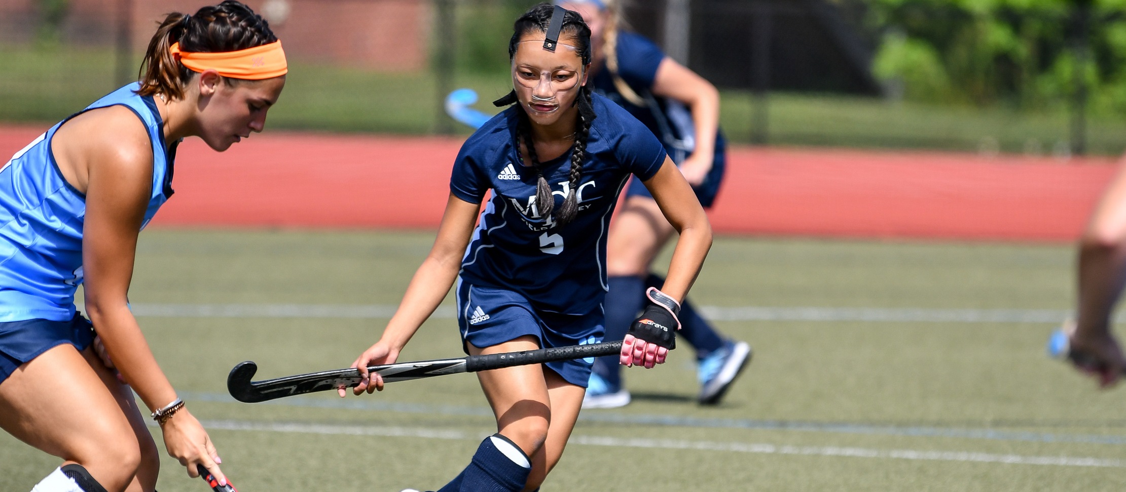 MIT Pulls Away From Field Hockey for 6-2 Victory