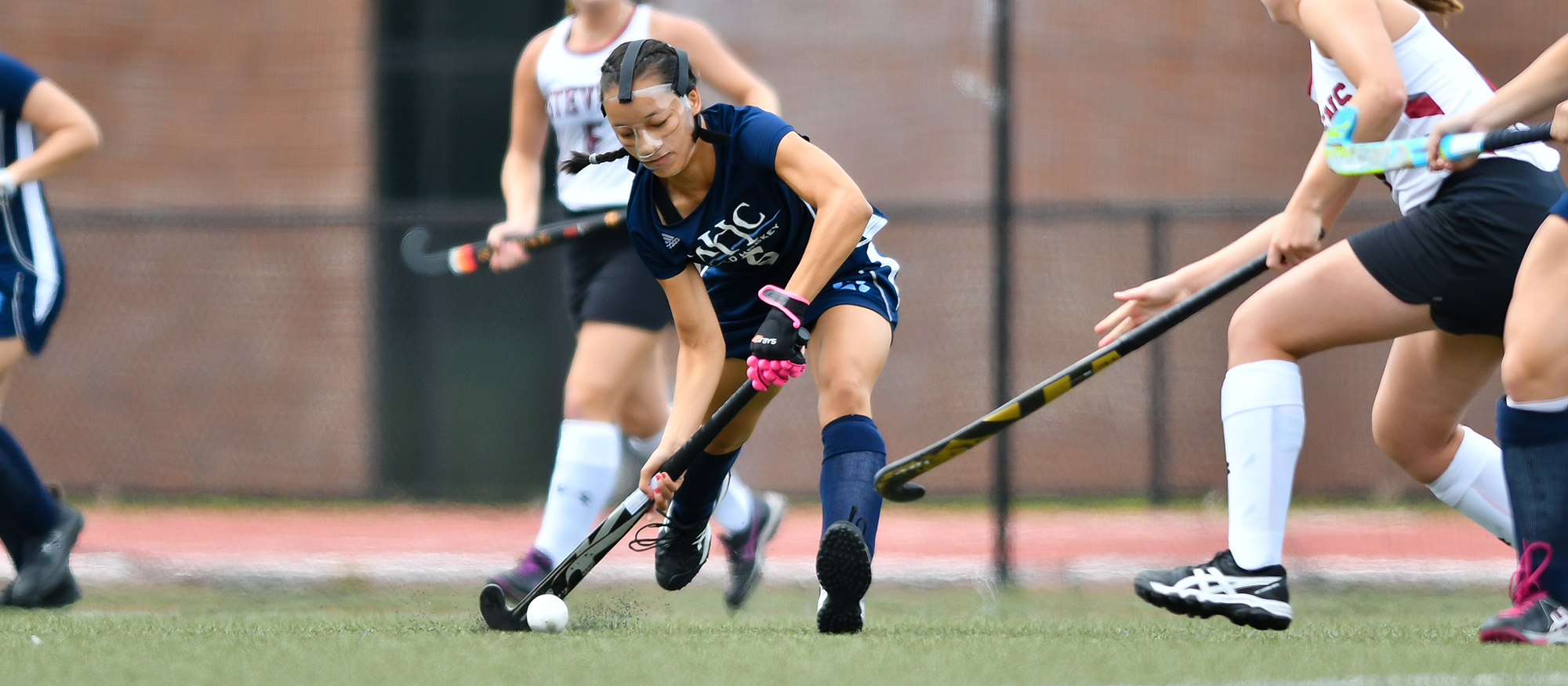 Wesleyan Slips Past Field Hockey, 5-2, in Non-Conference Play