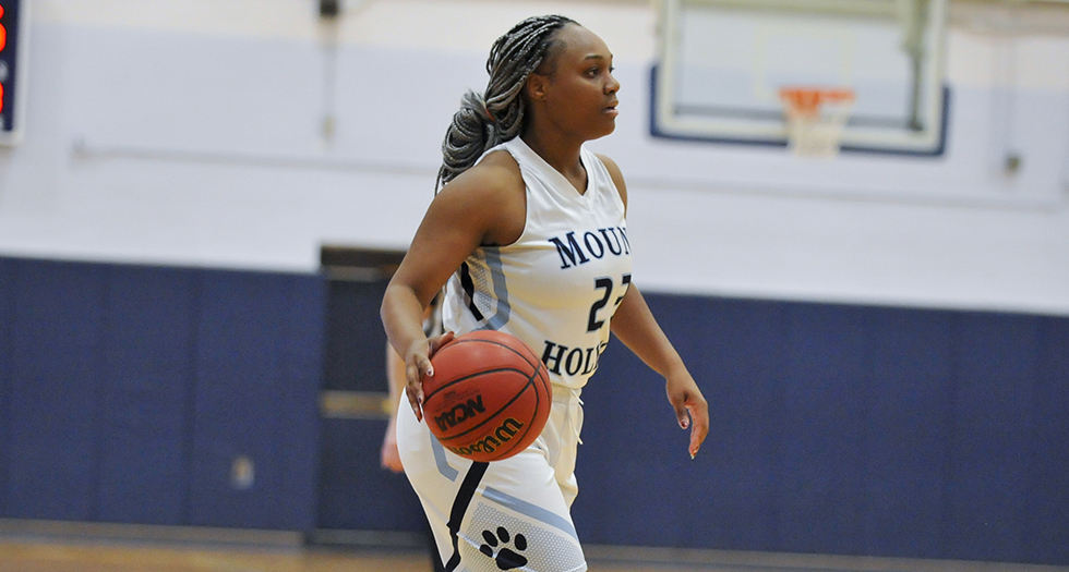 Basketball Falls in NEWMAC Action at Clark