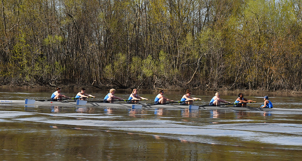 Rowing Finishes 4th at 2017 NEWMAC Championship
