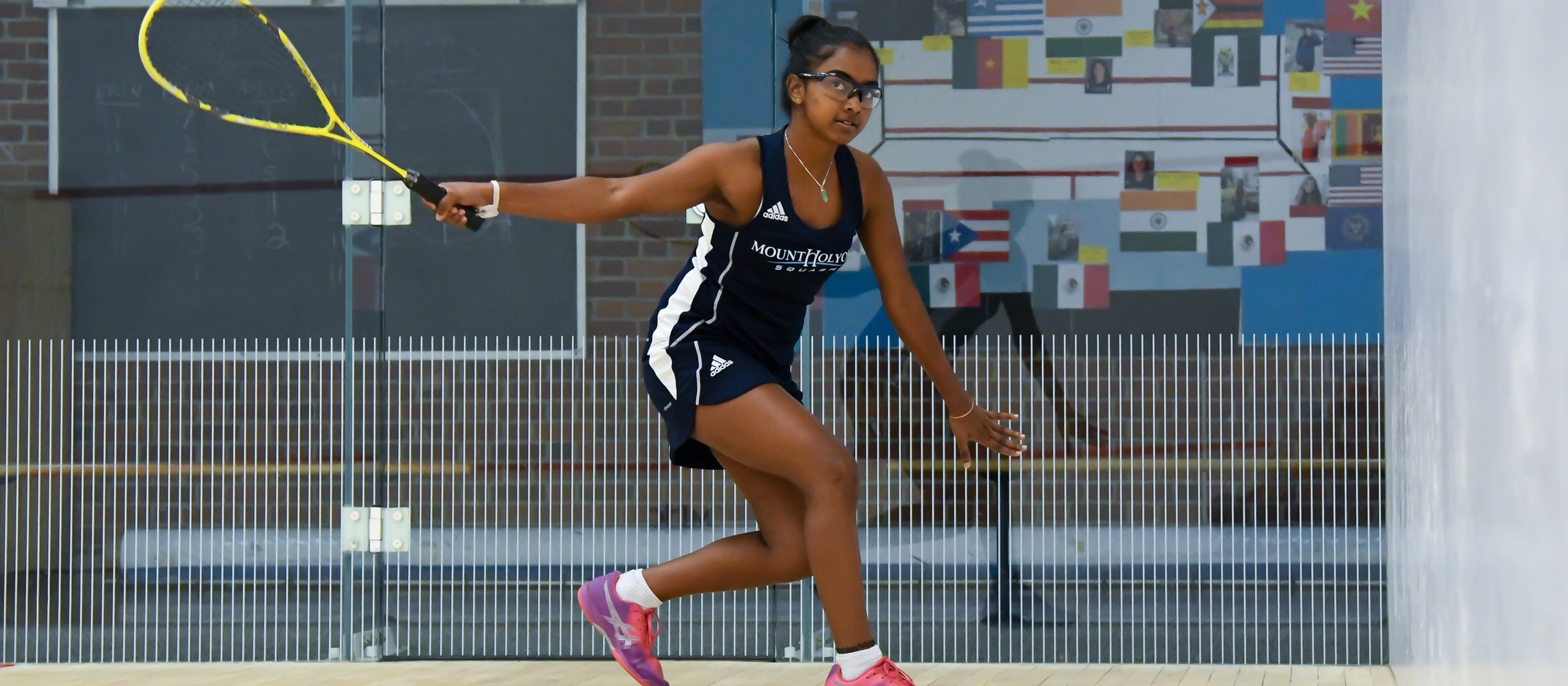 Squash Hosts Three Matches in Opening Day of Pioneer Valley Invitational