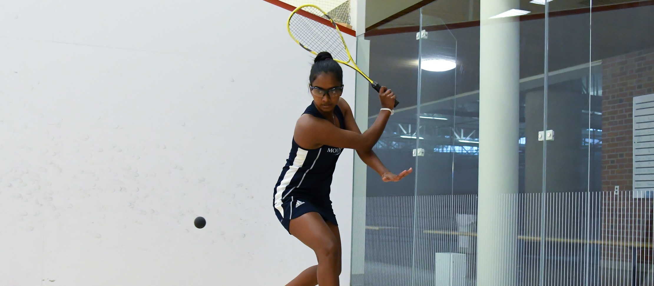 Methsarani Earns Four-Game Victory; Squash Falls to No. 15 Amherst
