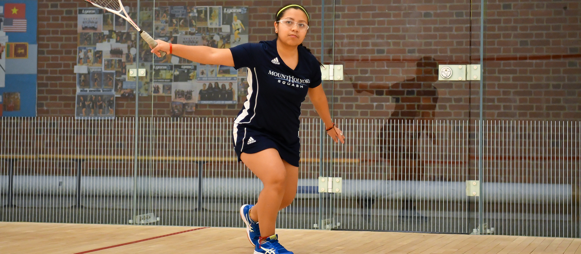 Squash Splits Matches with Georgetown and Chatham in Pioneer Valley Invitational