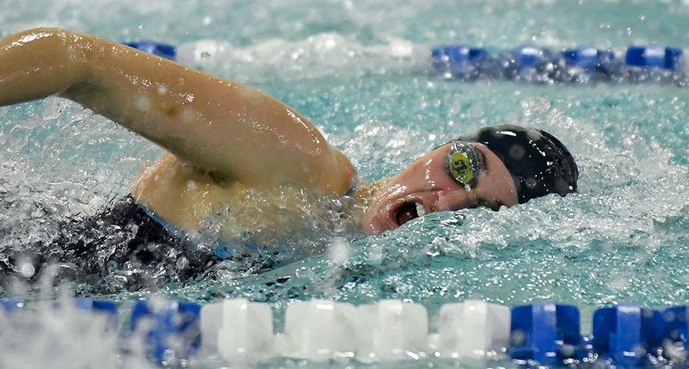 Swimming & Diving Sits 4th After Day 1 at Seven Sisters Meet