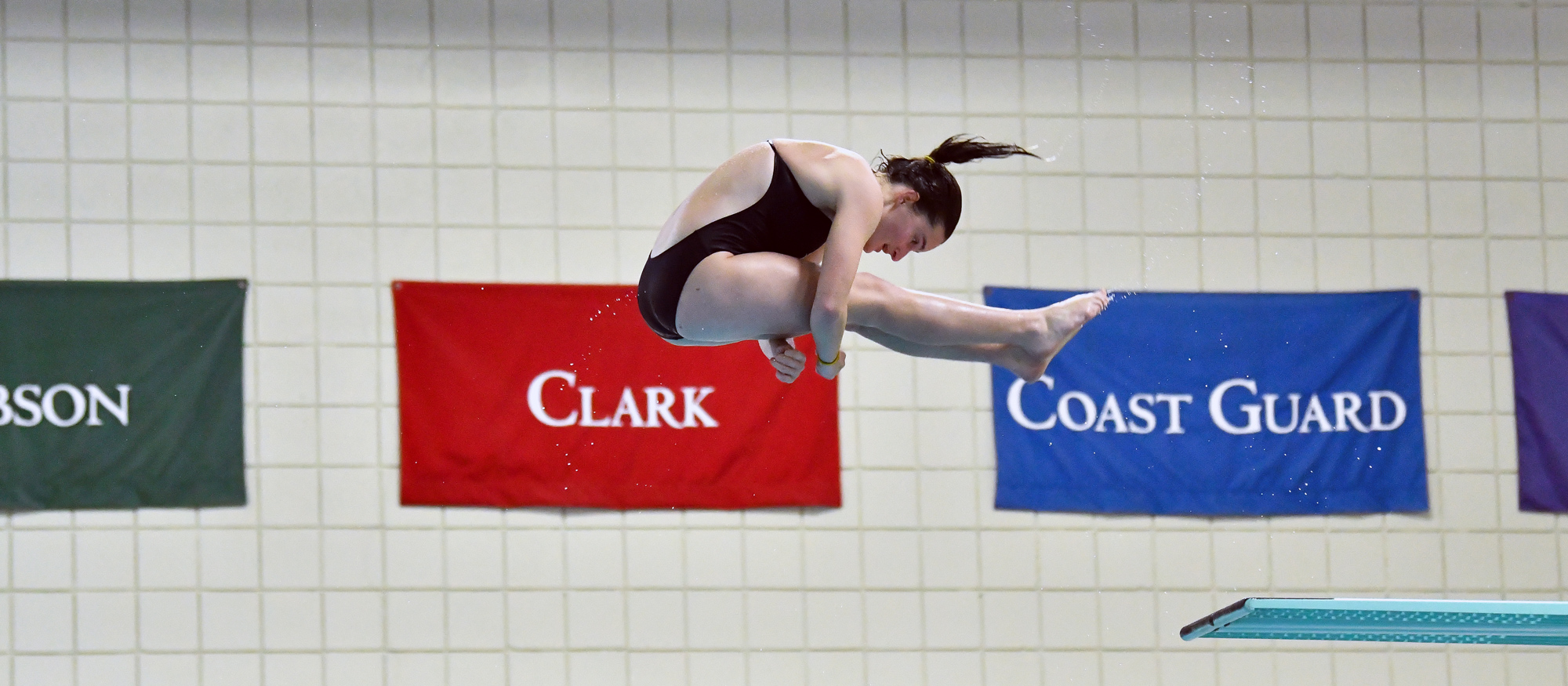 Sophie Simon notched an NCAA Regionals qualifying score in 3-meter diving as Mount Holyoke hosted the University of New England on Nov. 5, 2022. (RJB Sports file photo)