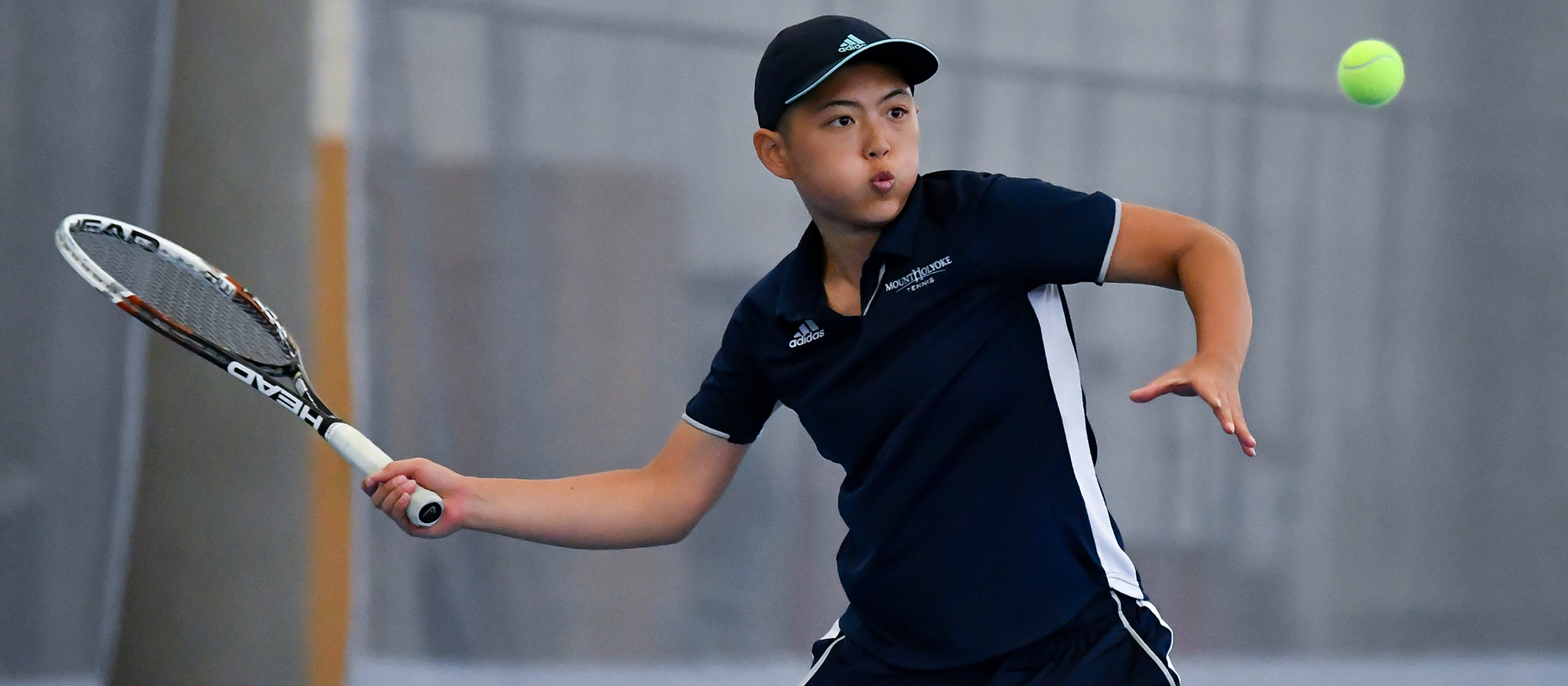 Huang Takes Down Nationally-Ranked Player in Singles Action; Tennis Falls to Vassar, 7-2