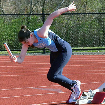 Larson-Koester Leads Outdoor Track and Field at Aloha Relays