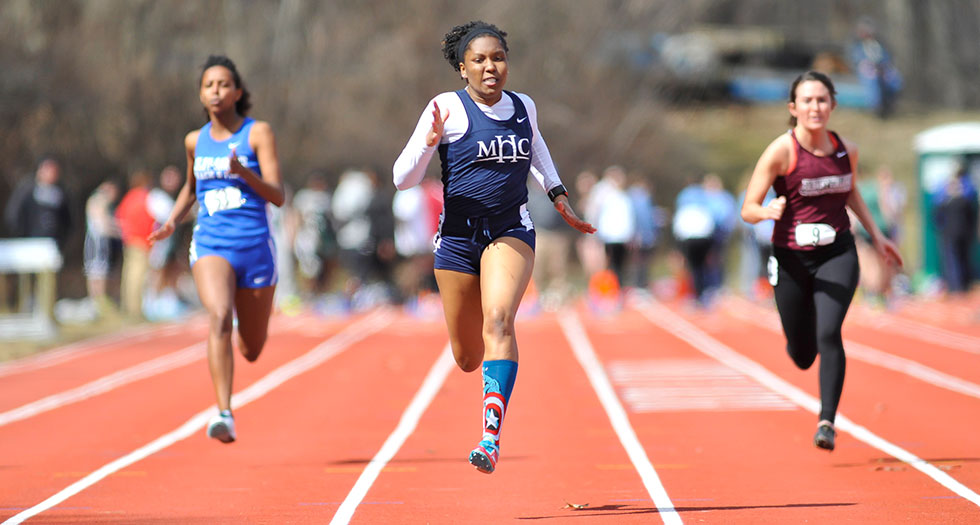 Track & Field Competes at Springfield Outdoor Meet