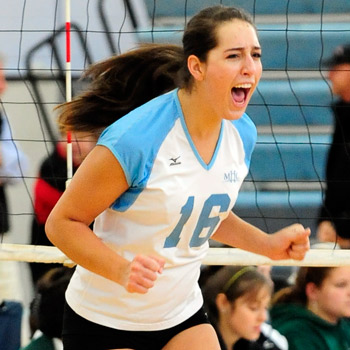 Volleyball Overpowers Babson 3-0 in 2010 Finale