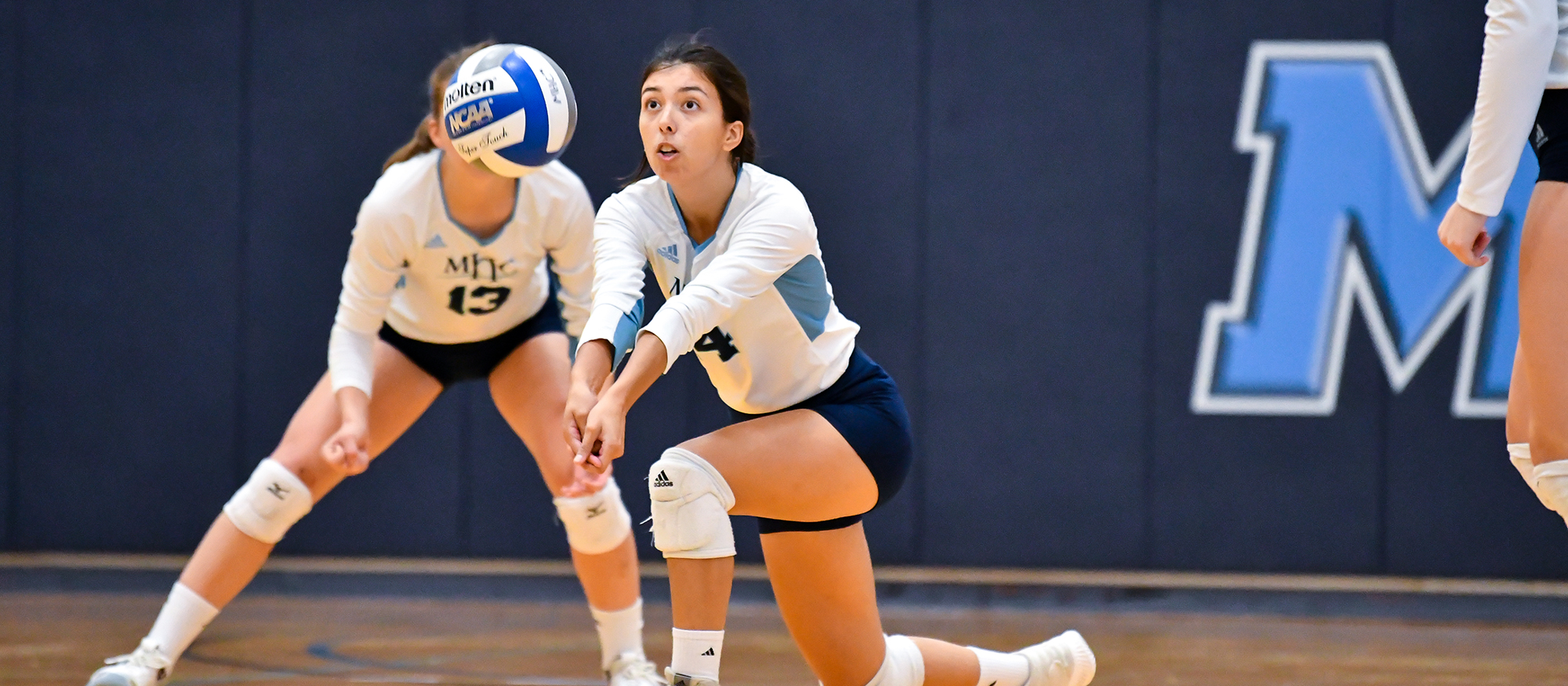 Mar Simon had six kills and eight digs in a 3-0 loss at Clark University on Sept. 20, 2022. (RJB Sports file photo)