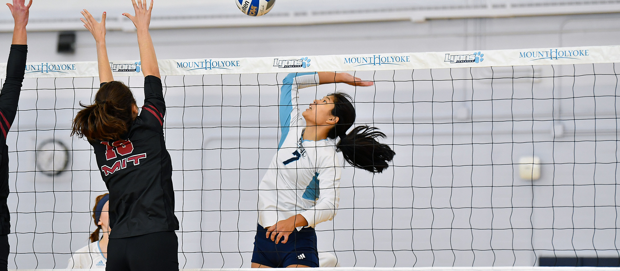 Elle Rimando had nine kills, including three of Mount Holyoke's last six points, in a 3-0 win over Dean College on Sept. 12, 2023. (RJB Sports file photo)