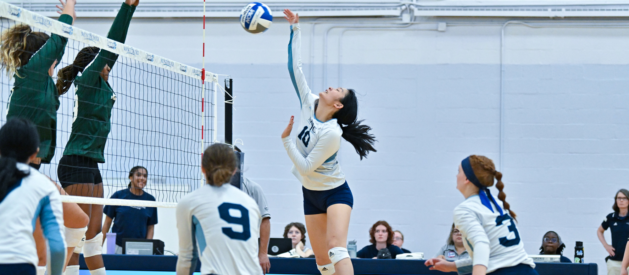 Serena Li had six kills with a .357 attack percentage in Mount Holyoke's 3-1 loss at Connecticut College on Nov. 2, 2023. (RJB Sports file photo)